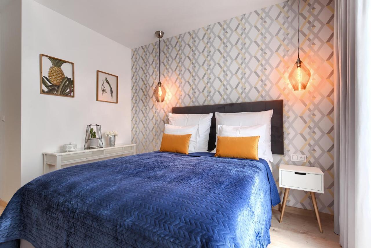 City Center Apartament Parking By Impero بوزنان المظهر الخارجي الصورة