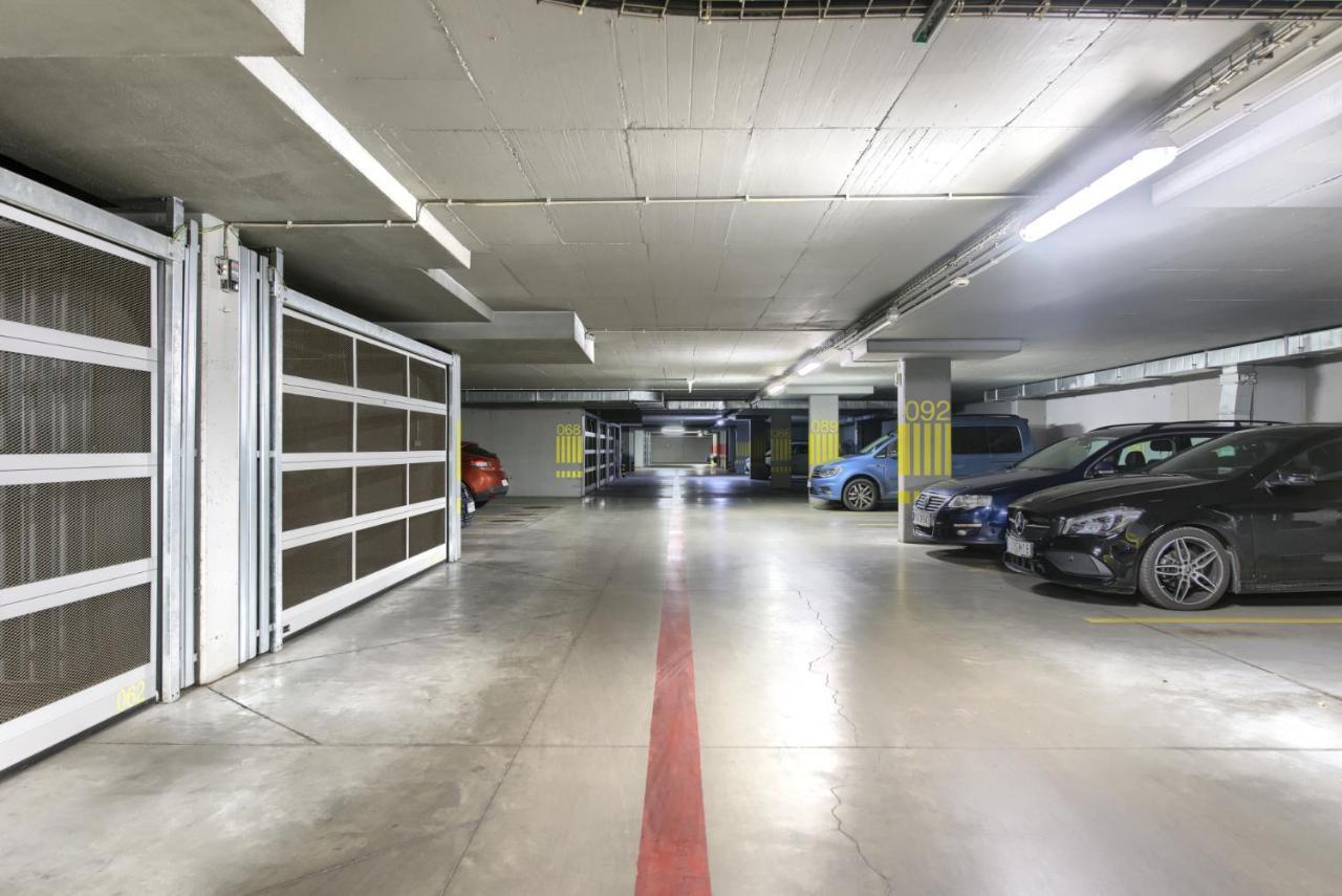 City Center Apartament Parking By Impero بوزنان المظهر الخارجي الصورة