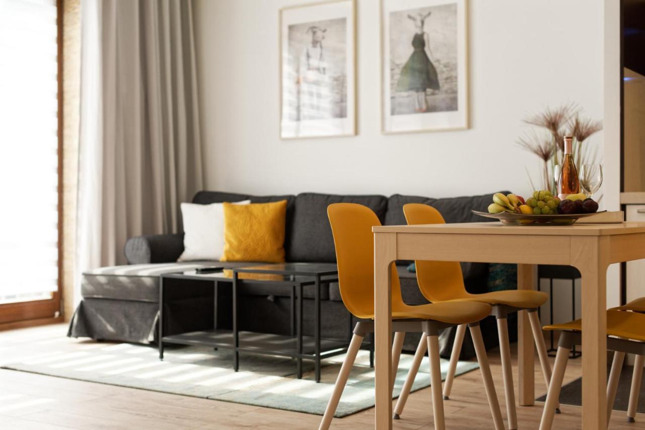 City Center Apartament Parking By Impero بوزنان المظهر الخارجي الصورة