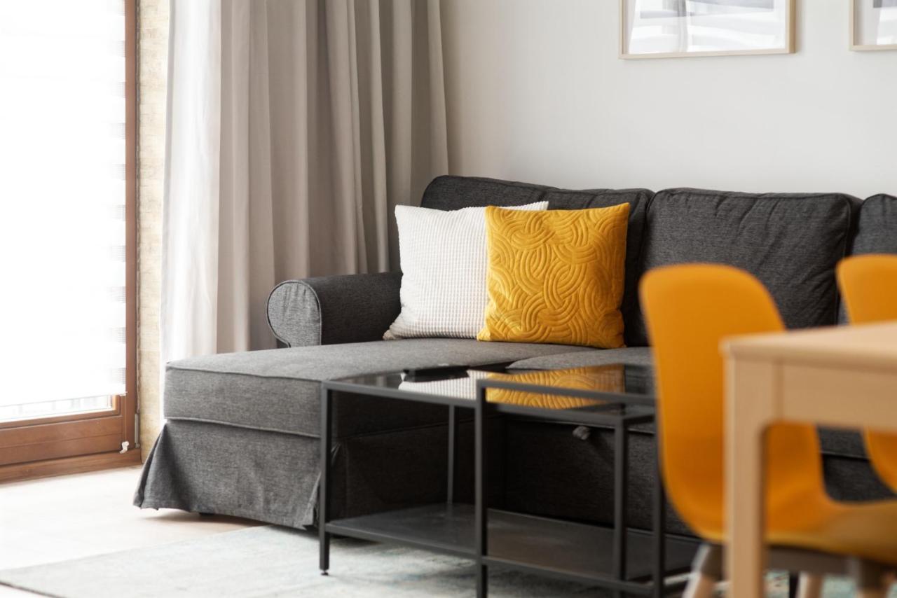 City Center Apartament Parking By Impero بوزنان المظهر الخارجي الصورة